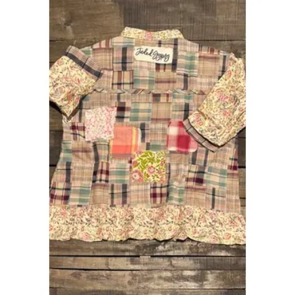 NWT Jaded Gypsy Around the Meadows Top- one size - Picture 2 of 4